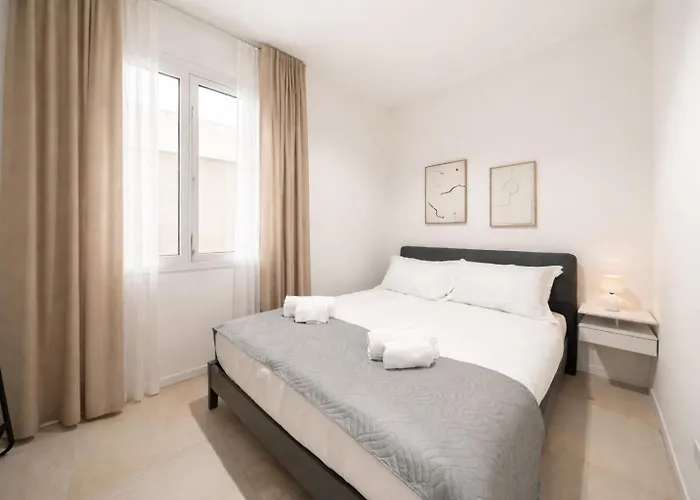 Malvasia Asinelli Tower View - Residenza Oberdan, Centre *